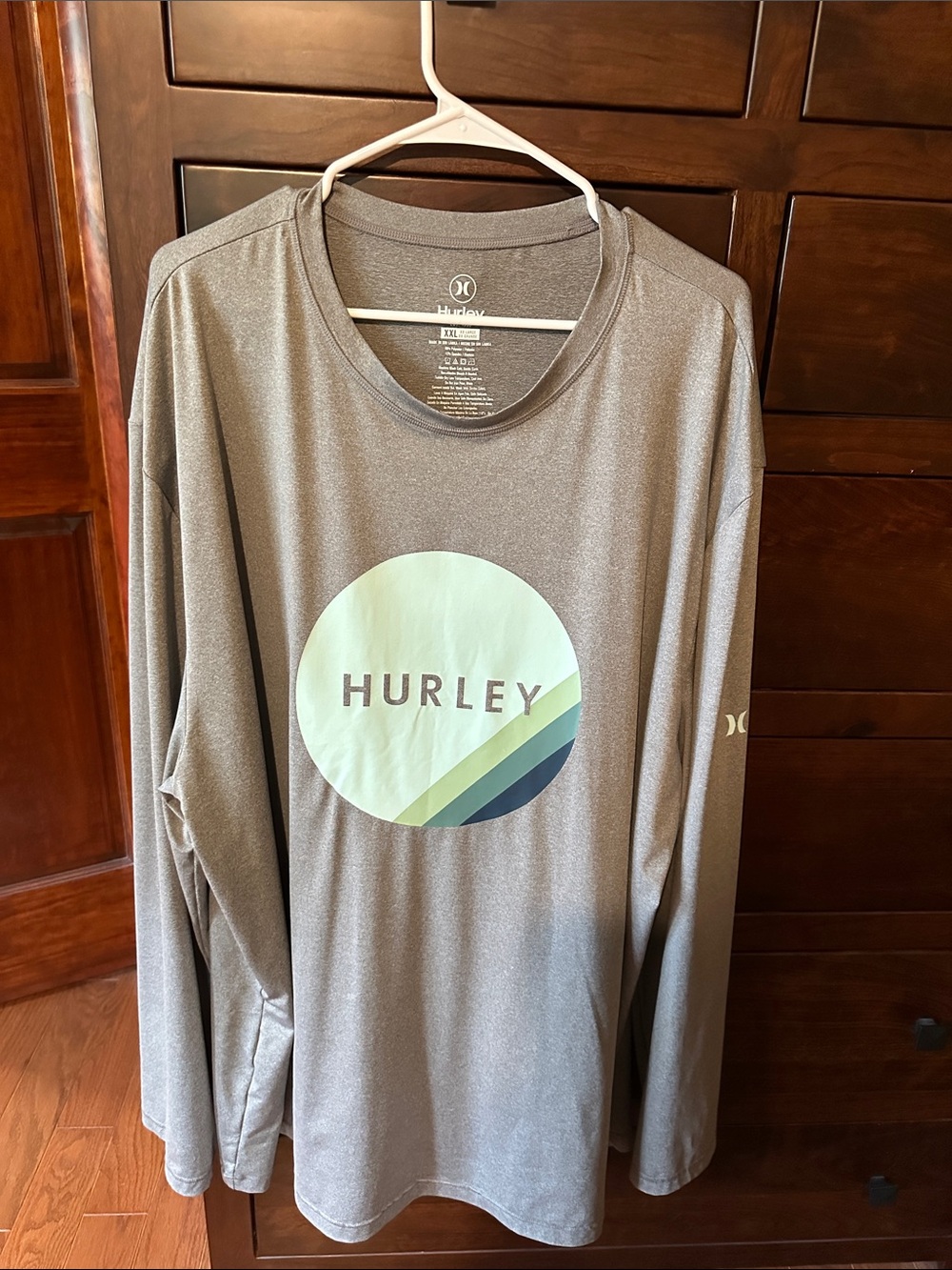 Hurley Men’s Gray Long-Sleeve Shirt with Mint and Navy Logo